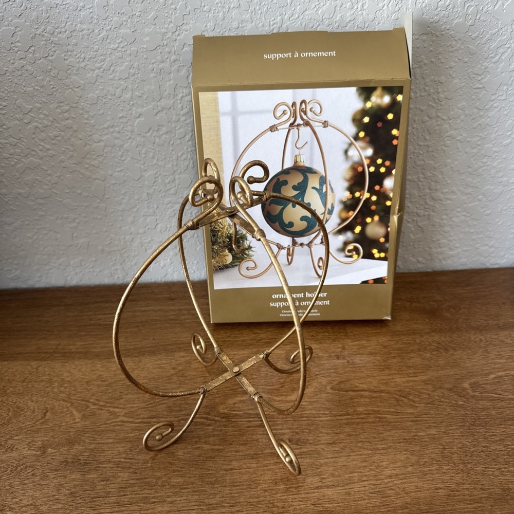 Pier 1 Ornament Display Holds 4 Inch Ornament Gold Foldable NIB